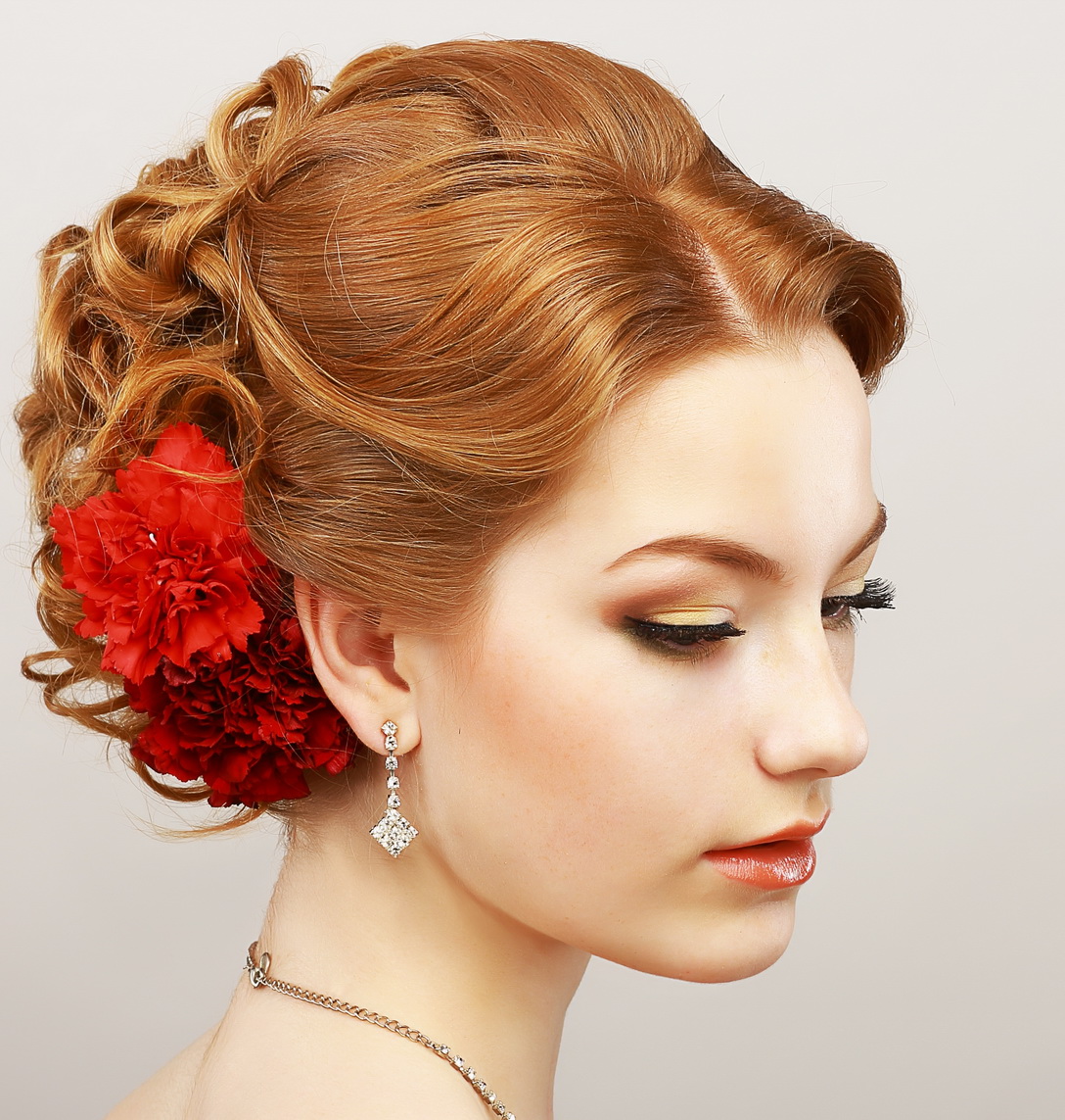 28 Pretty Easy Prom Hairstyles for Short and Medium Length Hair In 2023 28 Pretty Easy Prom Hairstyles for Short and Medium Length Hair In 2023