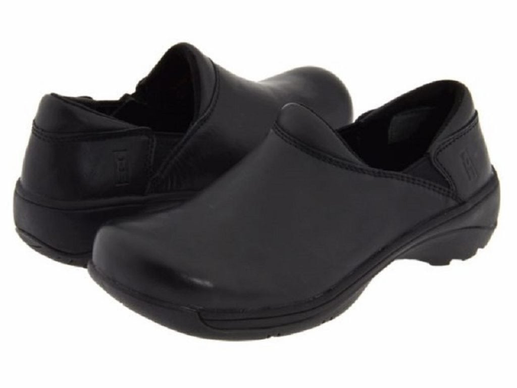 black polishable non slip shoes