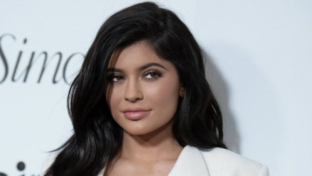 How Did 20 Year Old Kylie Jenner Build 900 Million Fortune Under 3