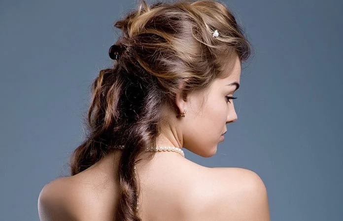 Cute and Simple Prom Hairstyles for Long Hair